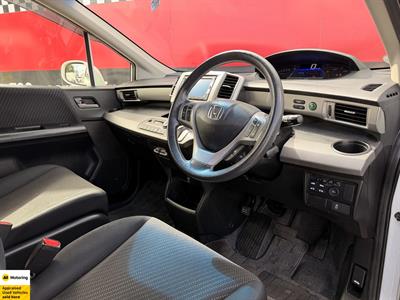 2015 Honda Freed - Thumbnail