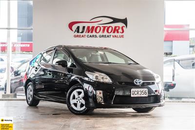 2010 Toyota Prius - Thumbnail