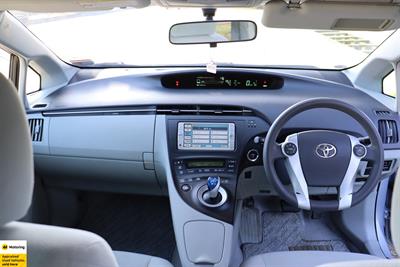 2009 Toyota Prius - Thumbnail