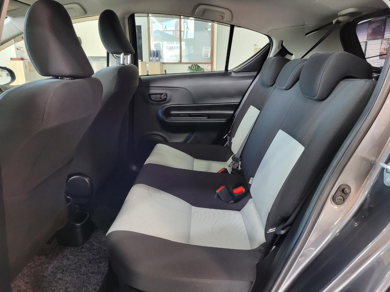 2013 Toyota Aqua