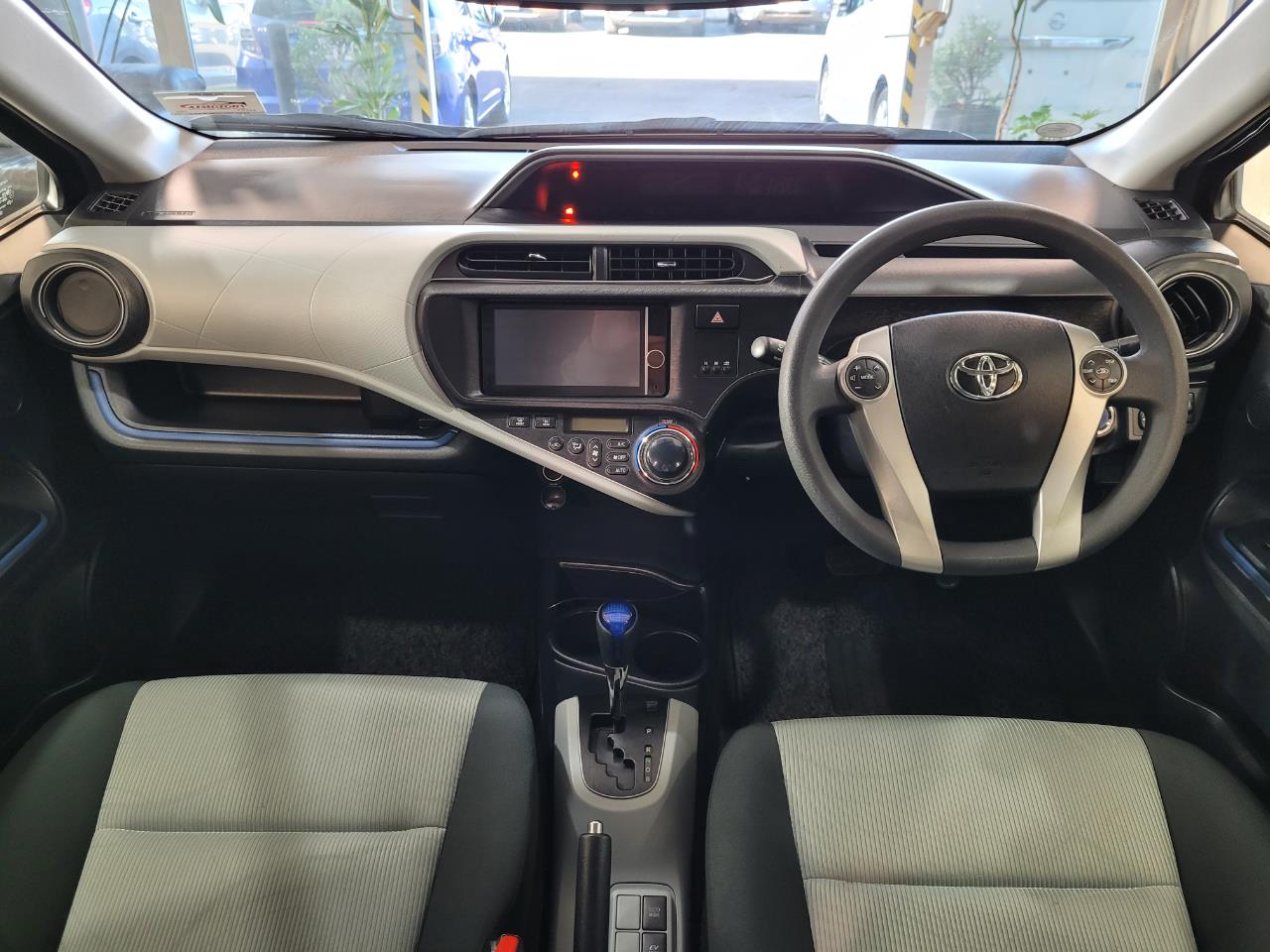 2013 Toyota Aqua