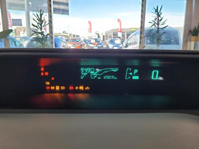2013 Toyota Aqua - Thumbnail