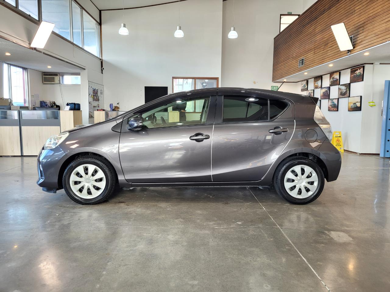 2013 Toyota Aqua