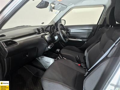 2017 Suzuki Swift - Thumbnail