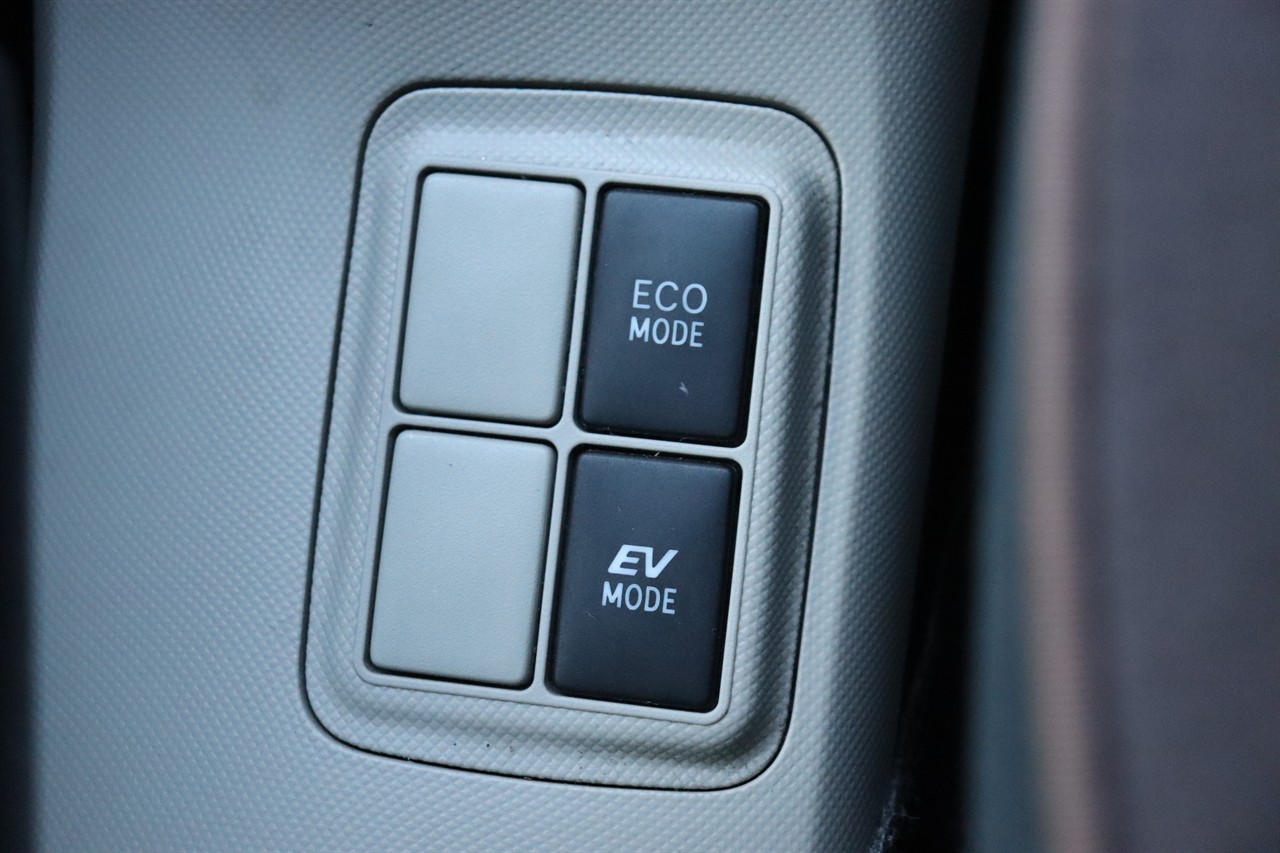 2012 Toyota Aqua