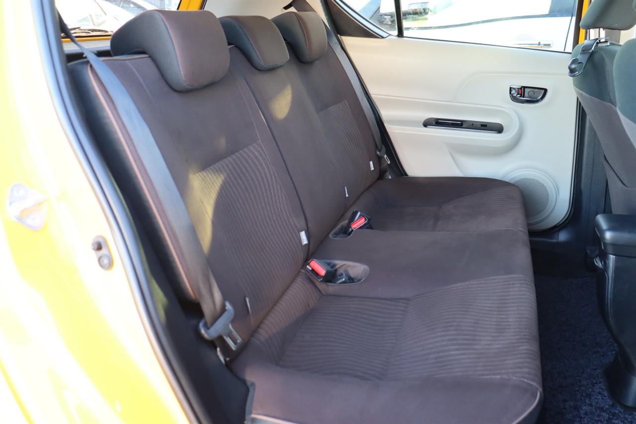 2012 Toyota Aqua