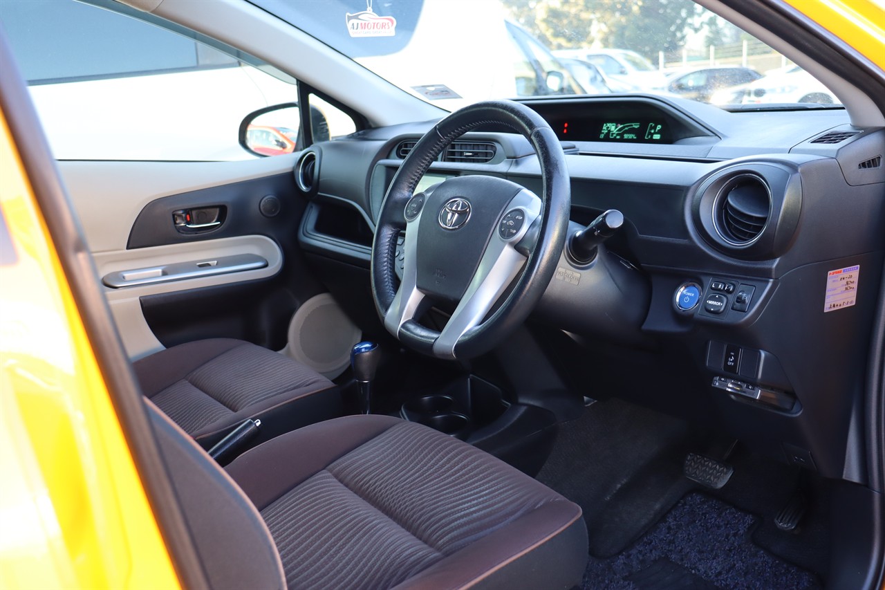 2012 Toyota Aqua