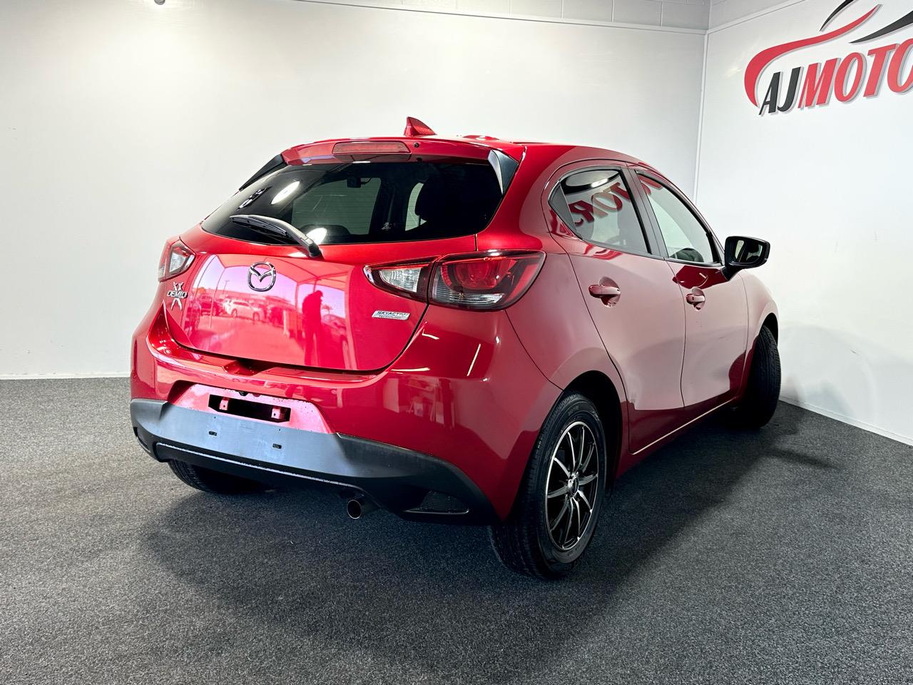 2017 Mazda Demio