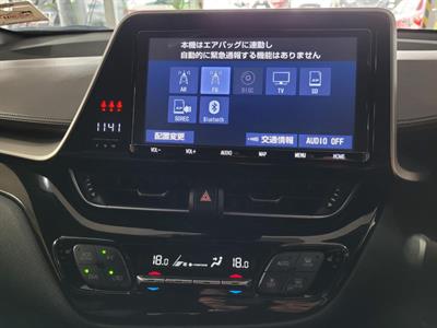 2019 Toyota C-HR - Thumbnail