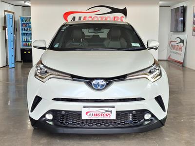 2019 Toyota C-HR - Thumbnail