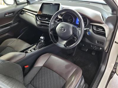2019 Toyota C-HR - Thumbnail