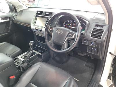 2020 Toyota Land Cruiser Prado - Thumbnail