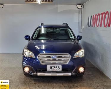 2015 Subaru Outback - Thumbnail