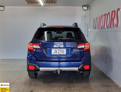 2015 Subaru Outback - Thumbnail