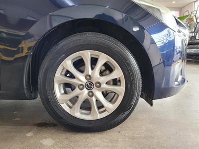 2015 Mazda Demio - Thumbnail