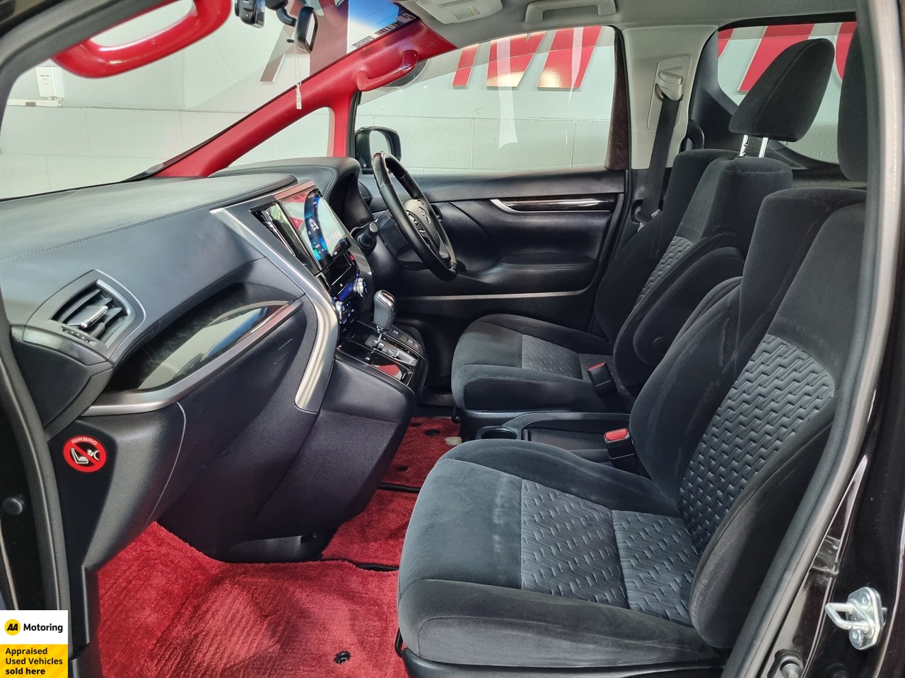 2015 Toyota Vellfire