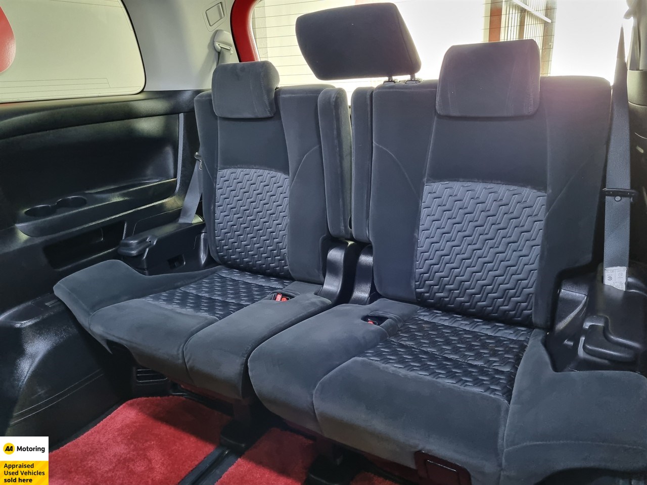2015 Toyota Vellfire