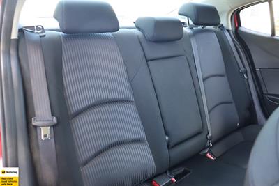 2015 Mazda Axela - Thumbnail