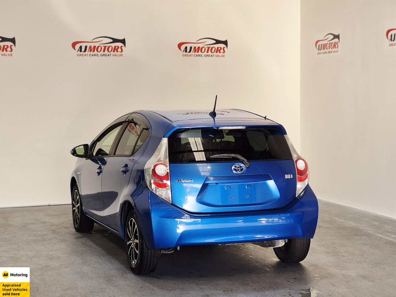 2014 Toyota Aqua